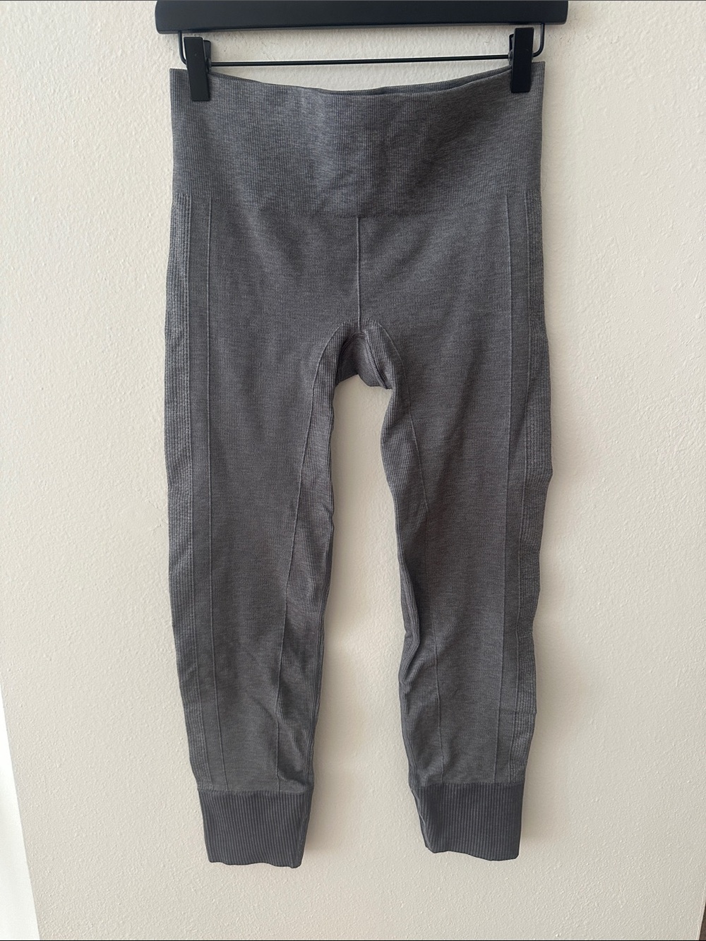lululemon athletica Gray Seamless Ribbed Leggings